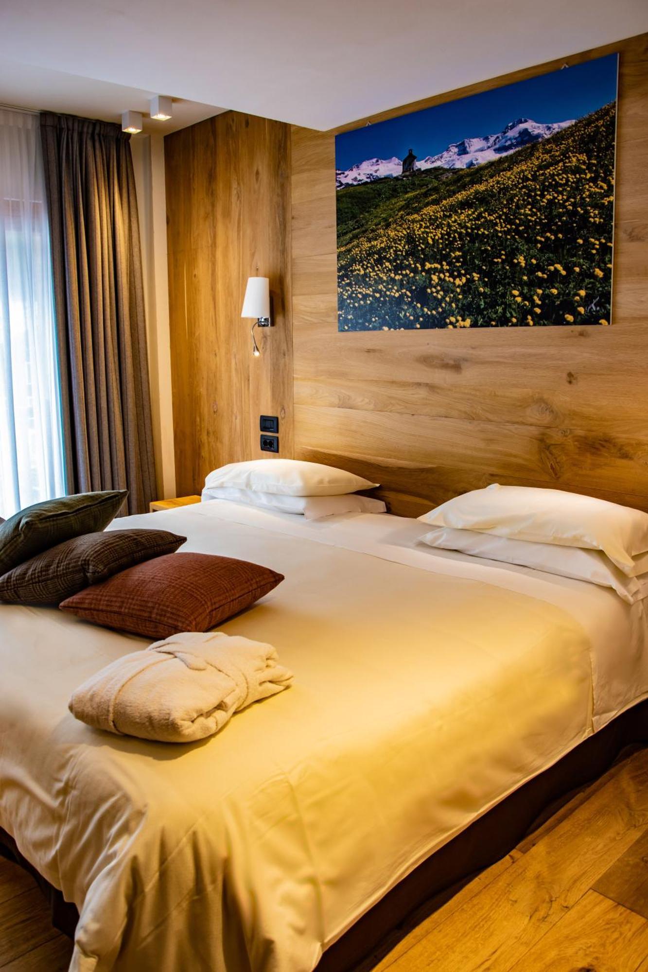 Hotel Dufour Gressoney-La-Trinite Exterior photo